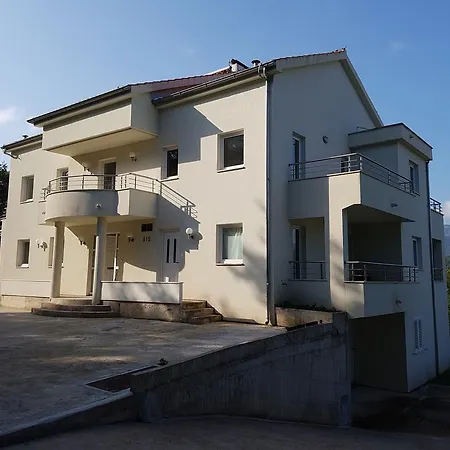 Appartement Maslinica