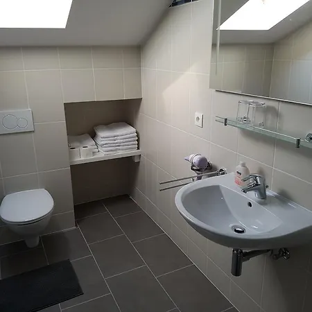 Maslinica Apartment
