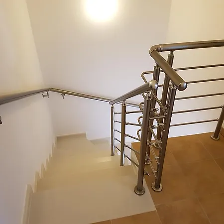 Apartment Maslinica *