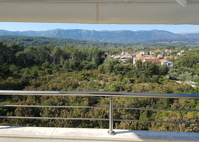 Maslinica Apartamento *